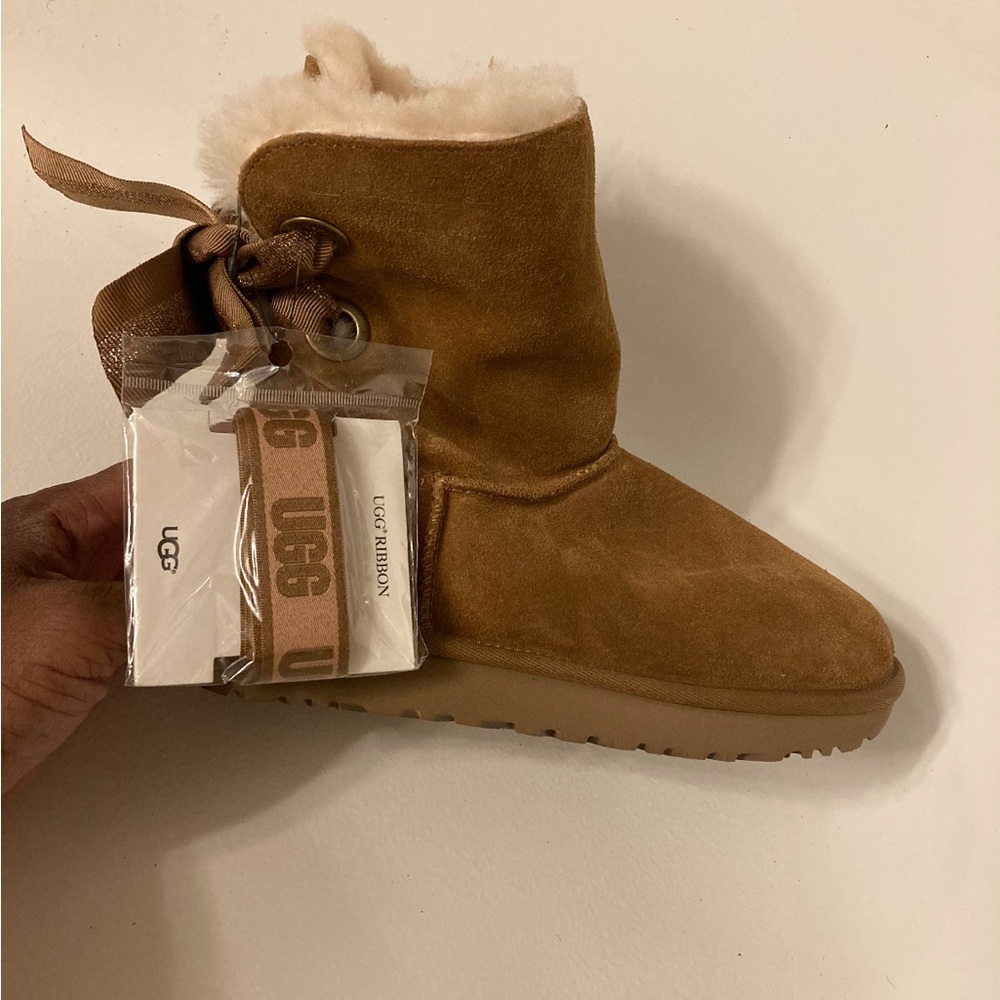 NWT UGG BOOTS
